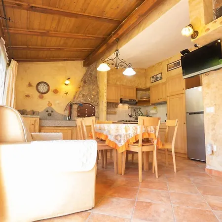 804 Apartman Porto Istana